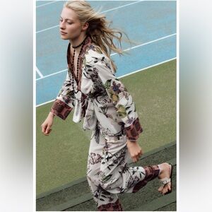 Zara set floral printed kimono and pants